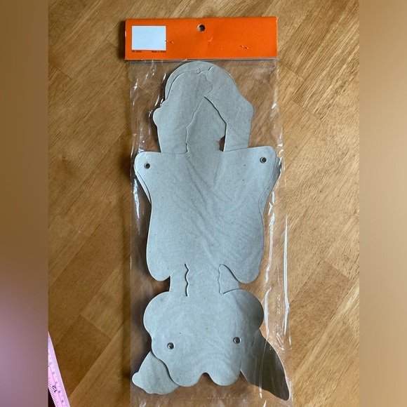 Two hinged Halloween skeleton die cuts - Picture 4 of 6